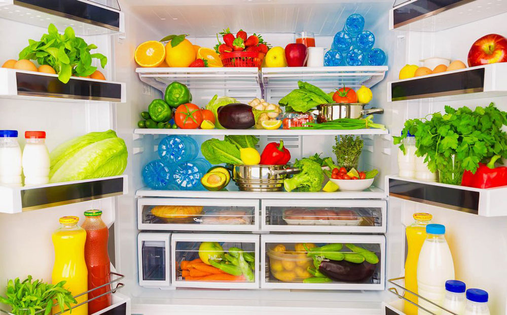 Tối ưu hóa việc sắp xếp thực phẩm trong tủ lạnh công nghiệp